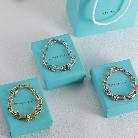 Link chain T bracelet preorder
