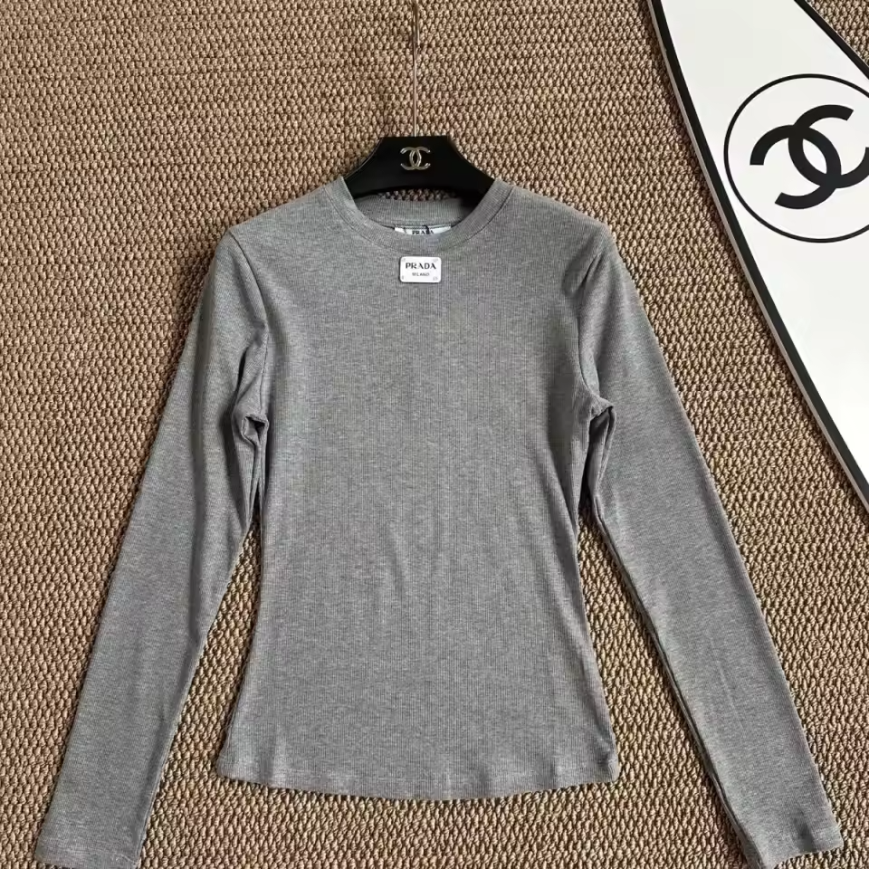 P cotton women's Tshirt 4 colors preorder