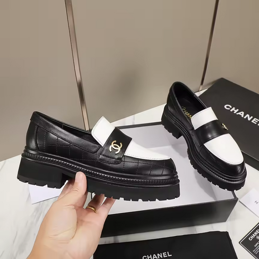 Black and White Chunky C Loafer real leather preorder