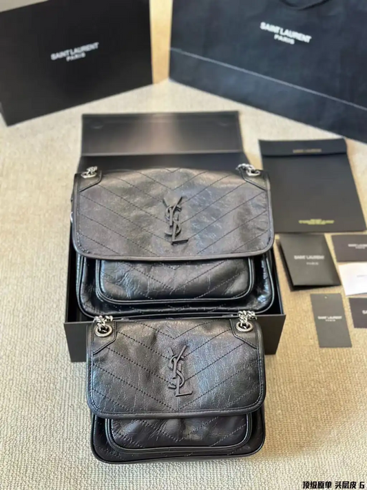 Y black on black 28x22cm bag preorder