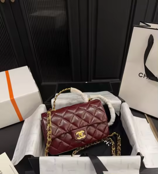 Burgundy C Bag with handle preorder
