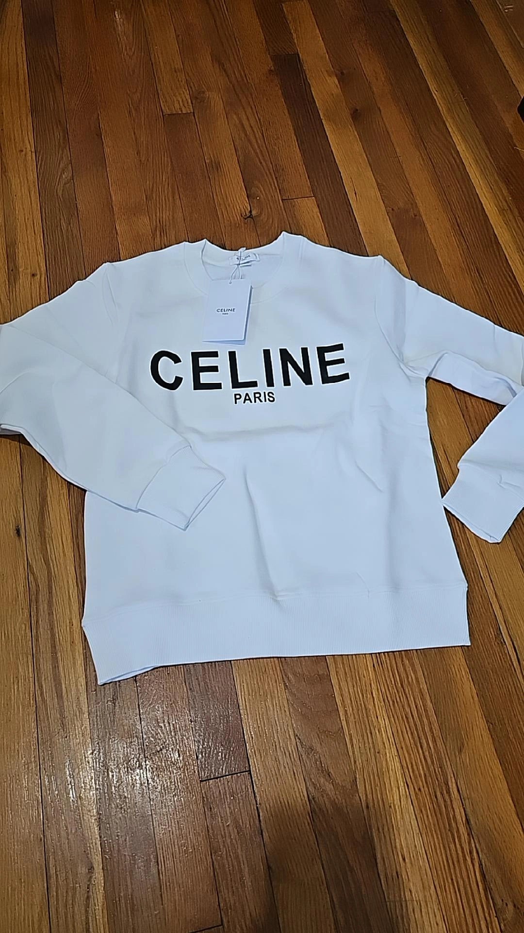 Sweater white C 573 preorder