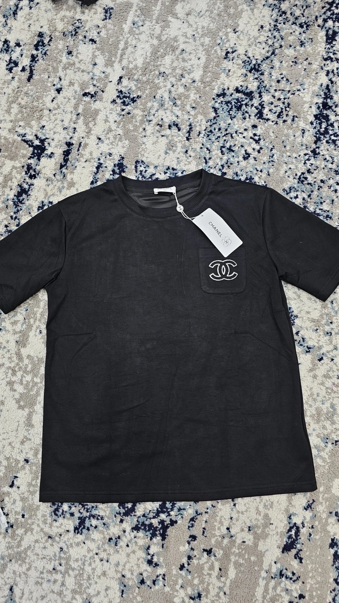 C Tshirt Black short sleeves