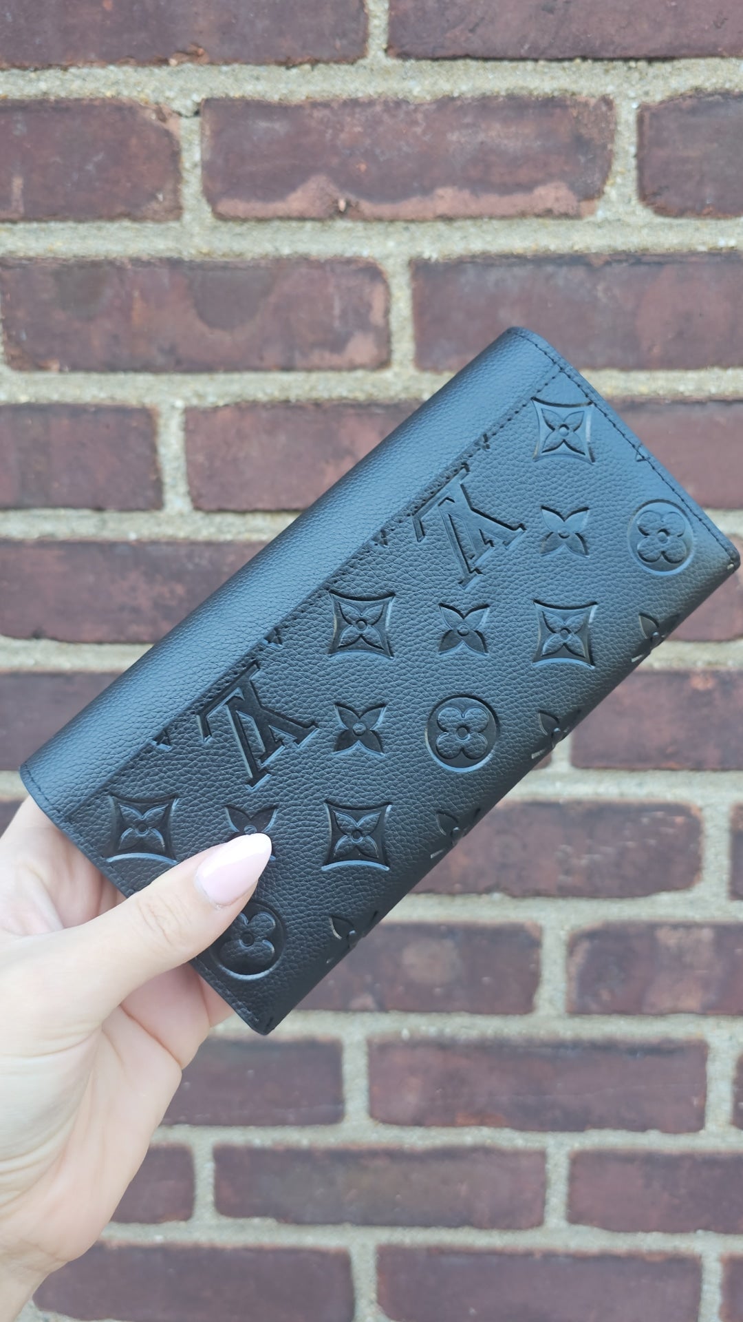 Black L Wallet preorder 2423