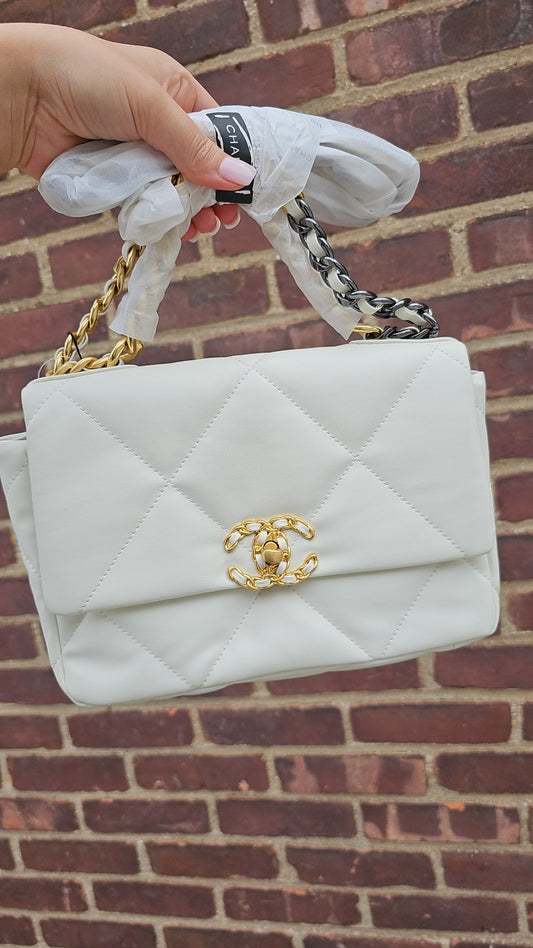 White C Bag gold/silver chain 25cm preorder