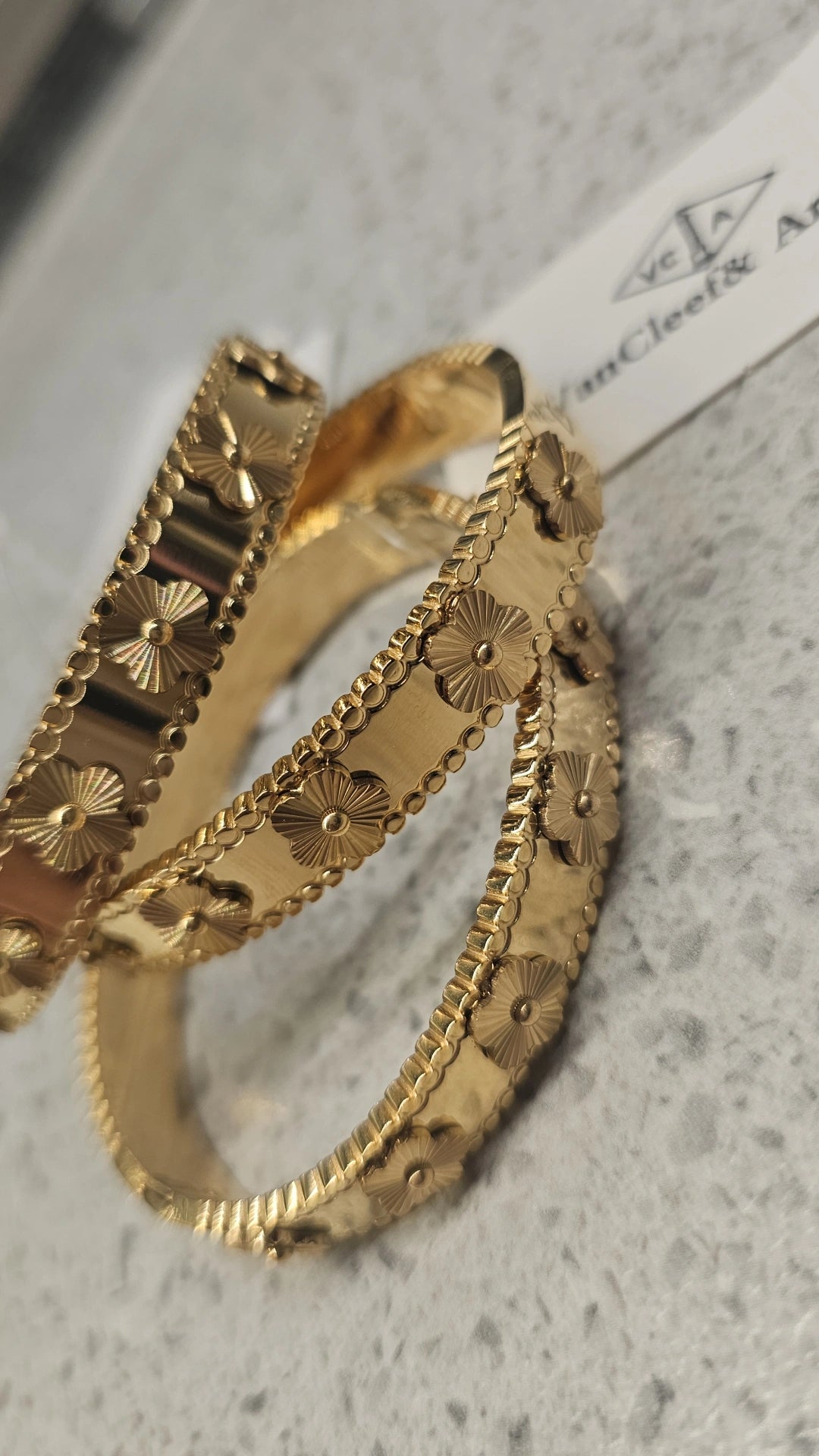 VC gold Bangles with flowers preorder