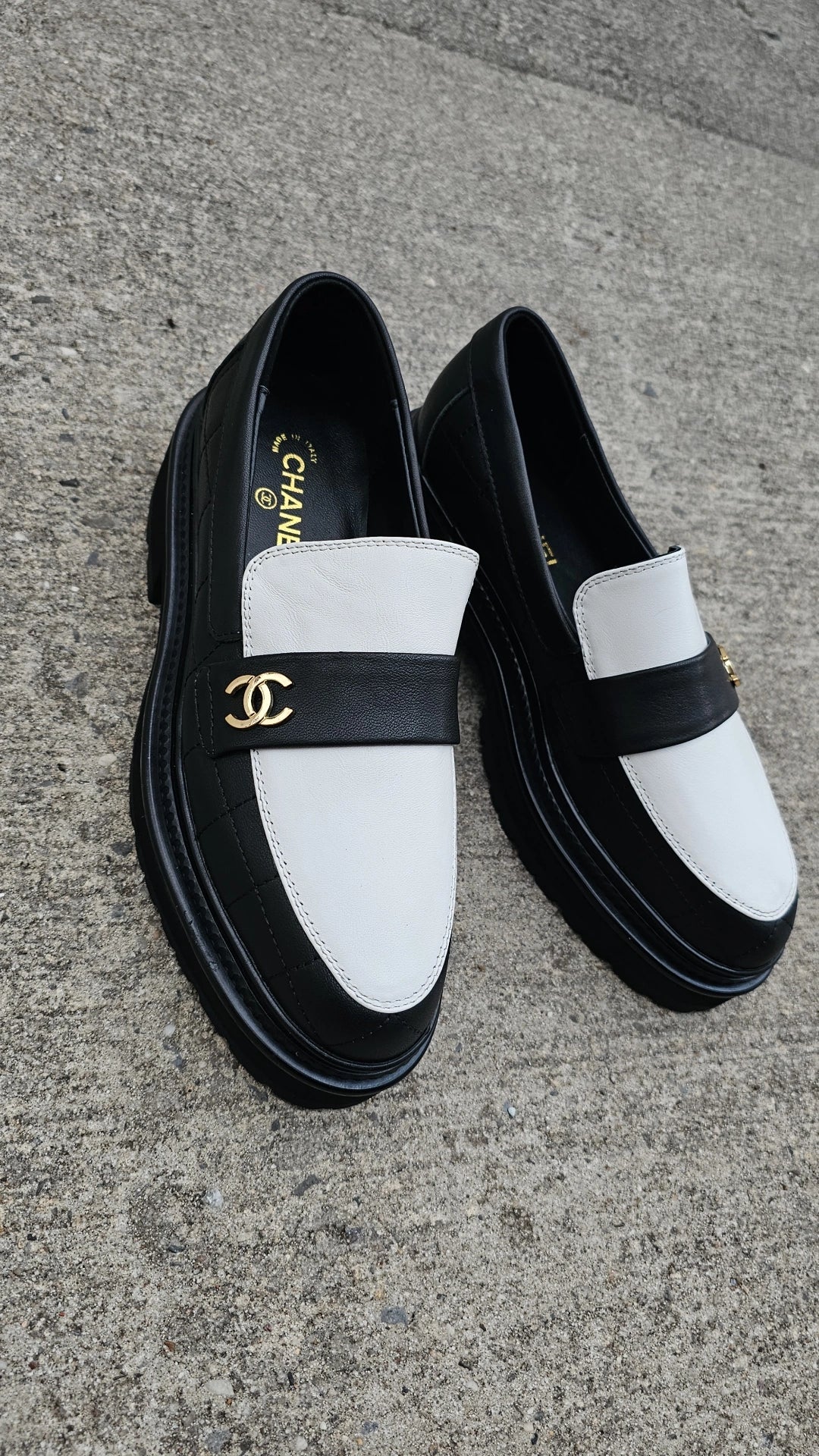 Black and White Chunky C Loafer real leather preorder