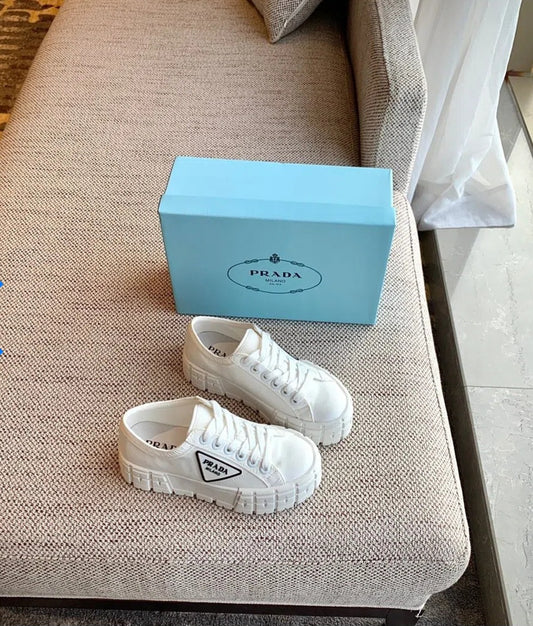 P White Sneakers preorder 992