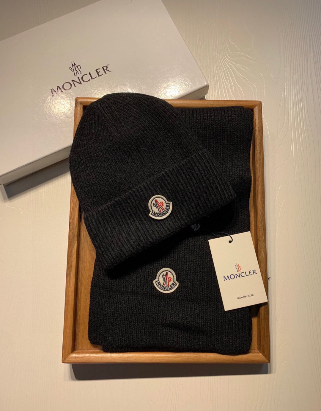 Hat & Scarf Set M Black LD64 preorder