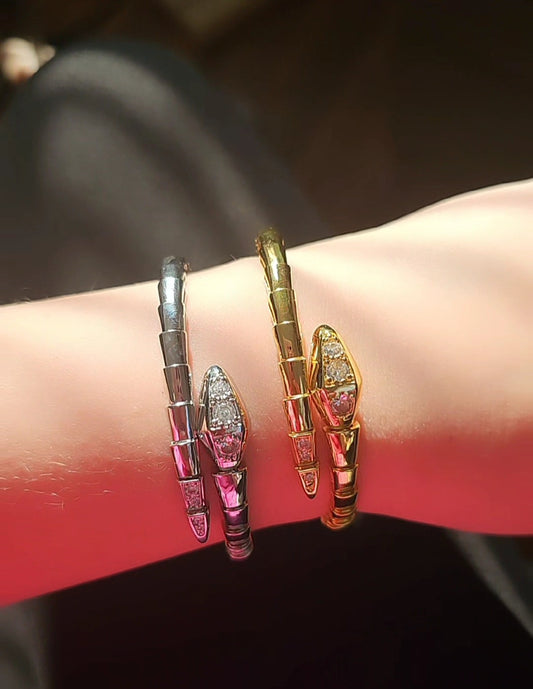 Single Wrap B Bangle Silver & Gold