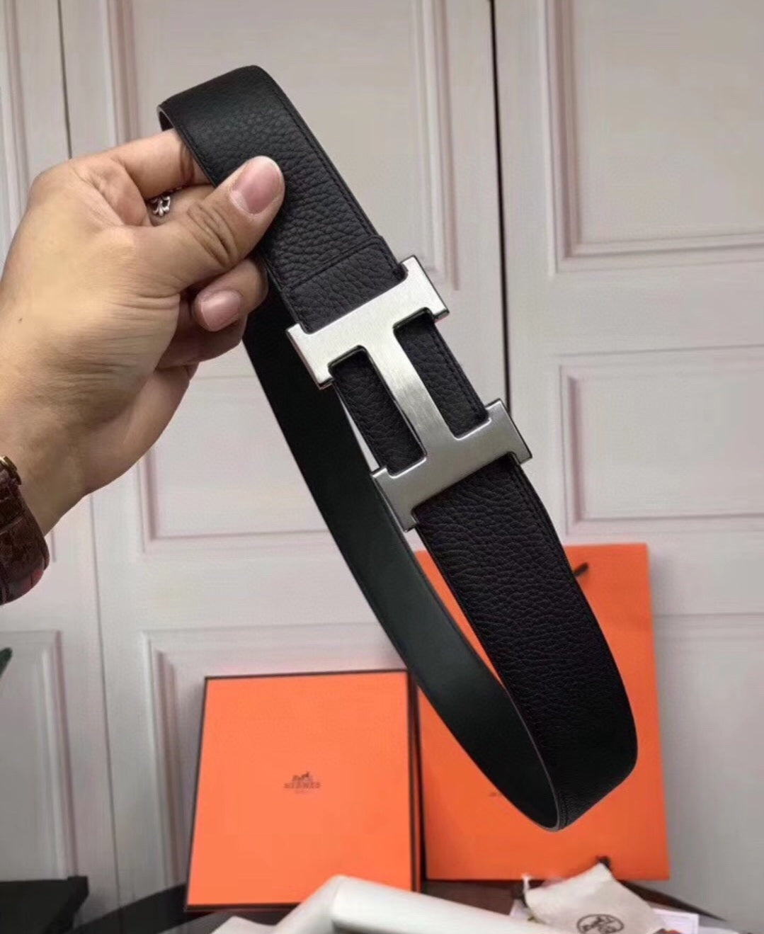 H Belt leather black gold & silver buckle