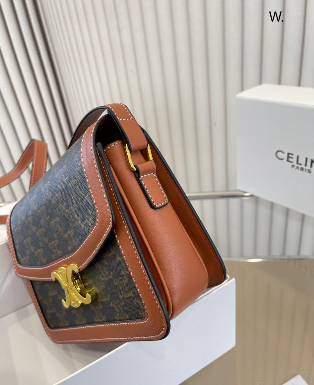 Cel Brown Desgn Bag 7230 preorder