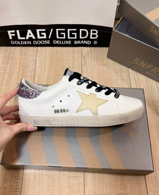 G star sneakers Gold size 10 in stock