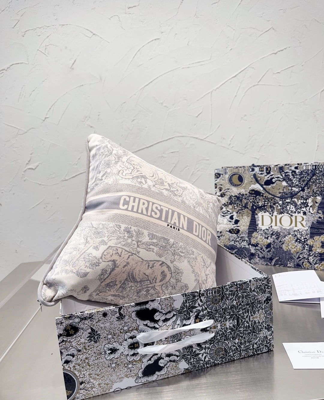CD Pillow preorder LD909