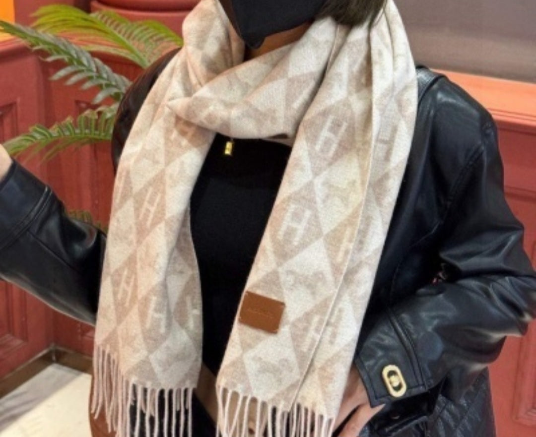 H Scarf