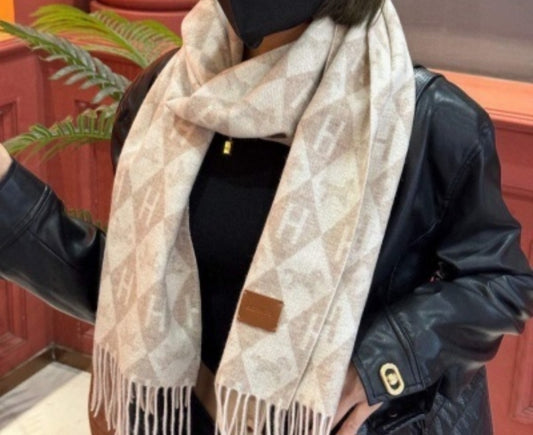H Scarf