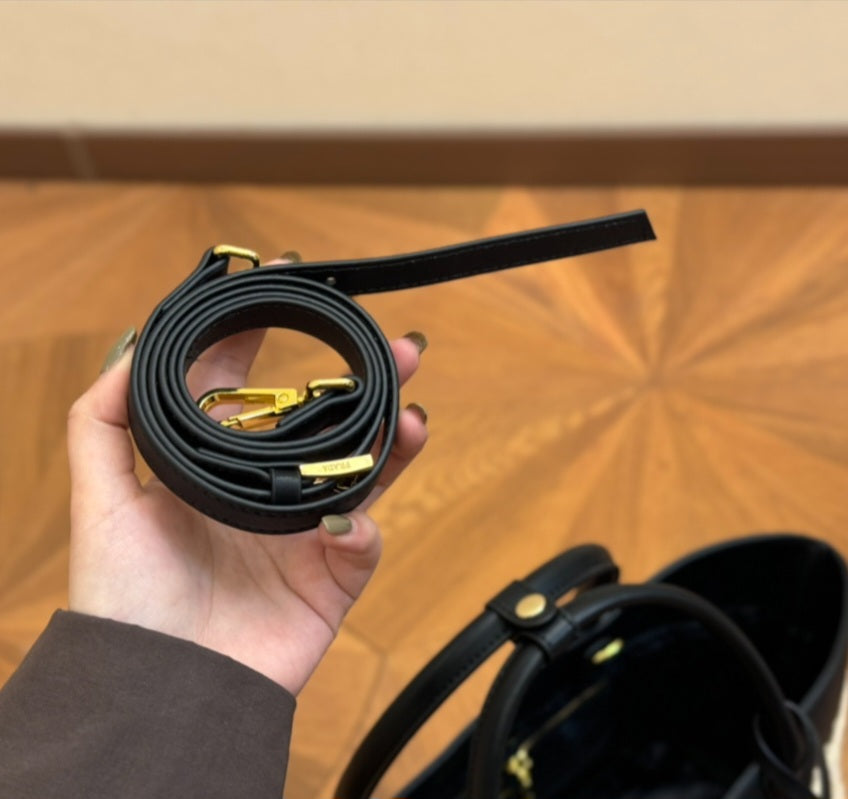 P Black and straw bag 2 sizes preorder