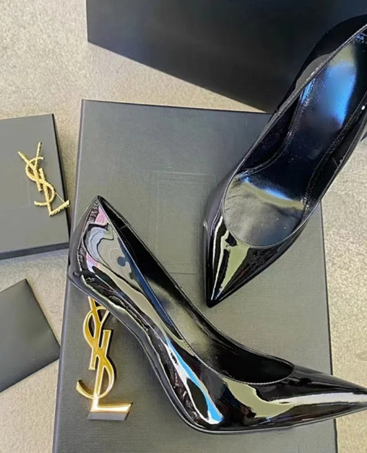 Y Heels Black/Gold
