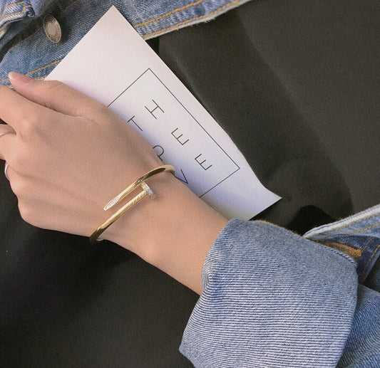 Miss Naily Gold plated bangle preorder