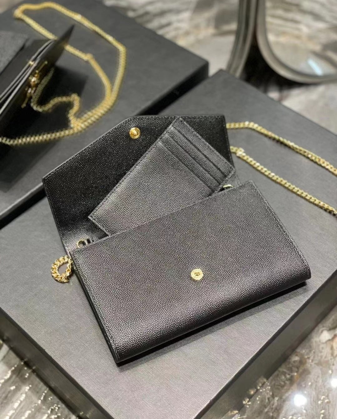 Wallet size Crossbody bag with chain