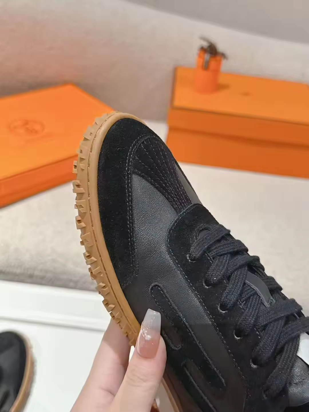 H black genuine leather sneakers preorder