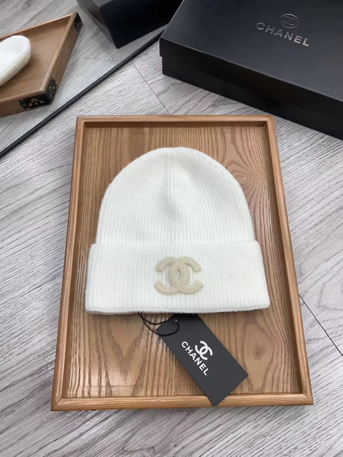 Off white  C beanie preorder
