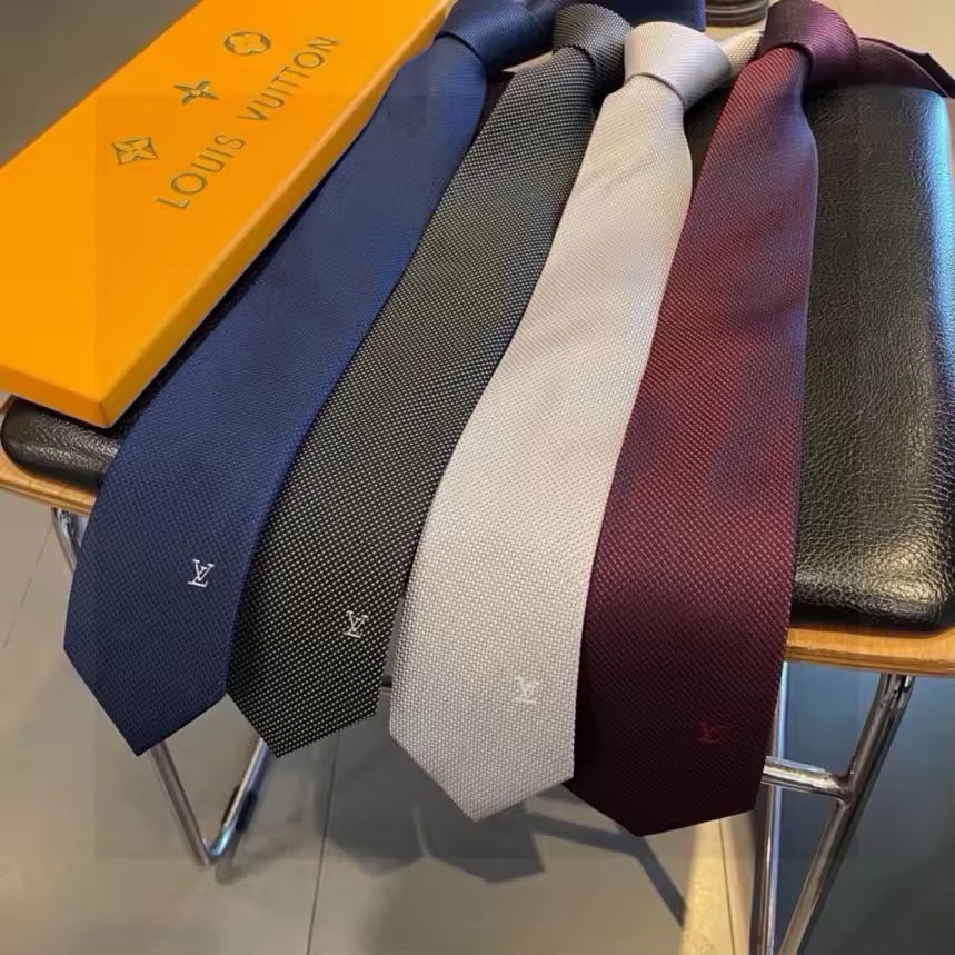 L V 4 colors ties preorder