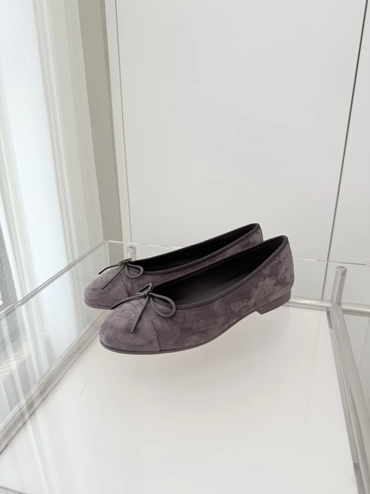 Charcoal brown C suede flats preorder