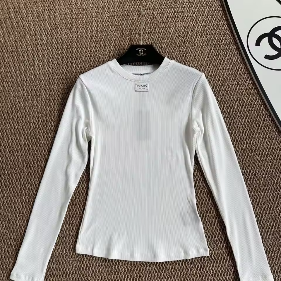 P cotton women's Tshirt 4 colors preorder