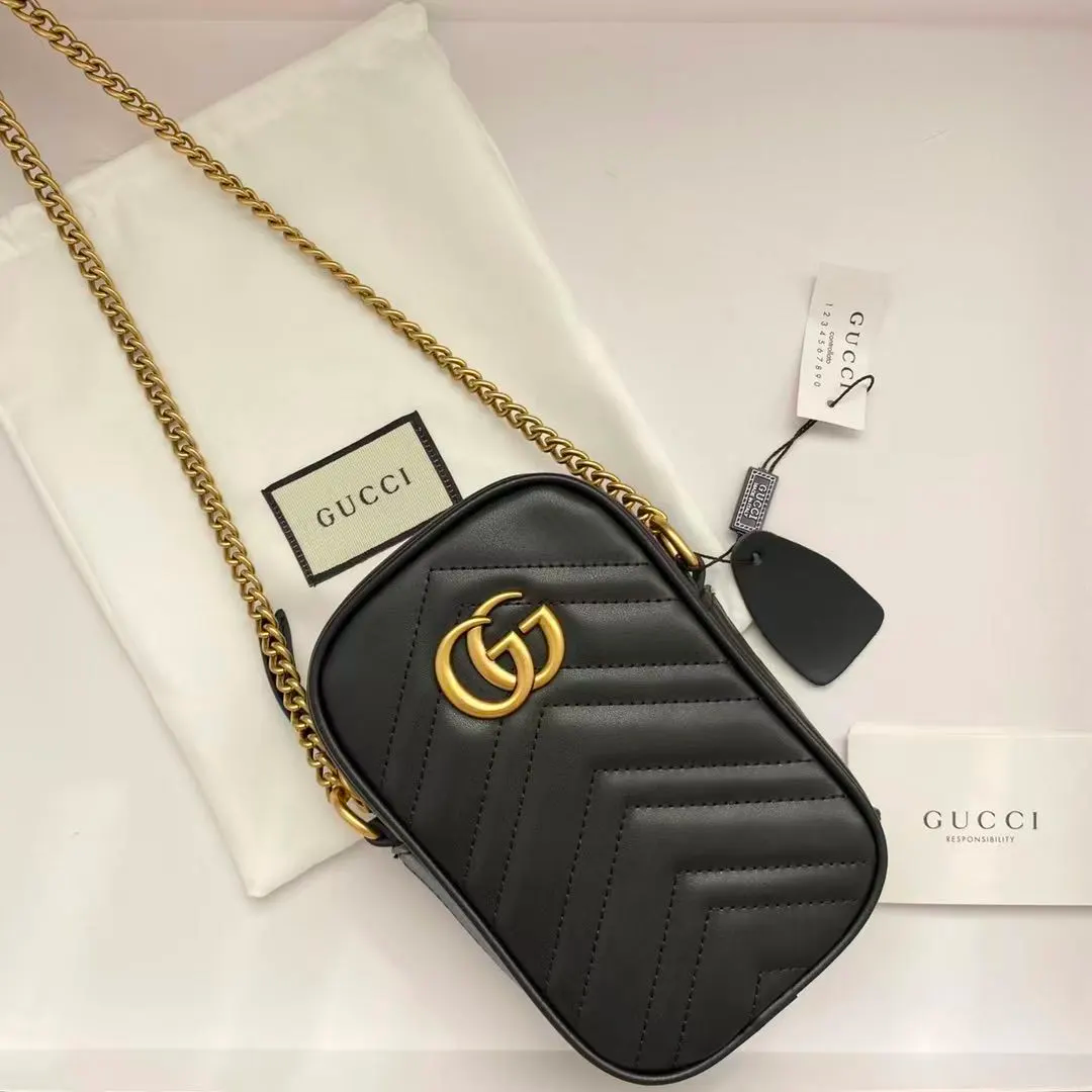 G Black leather phone bag 11x17cm preorder