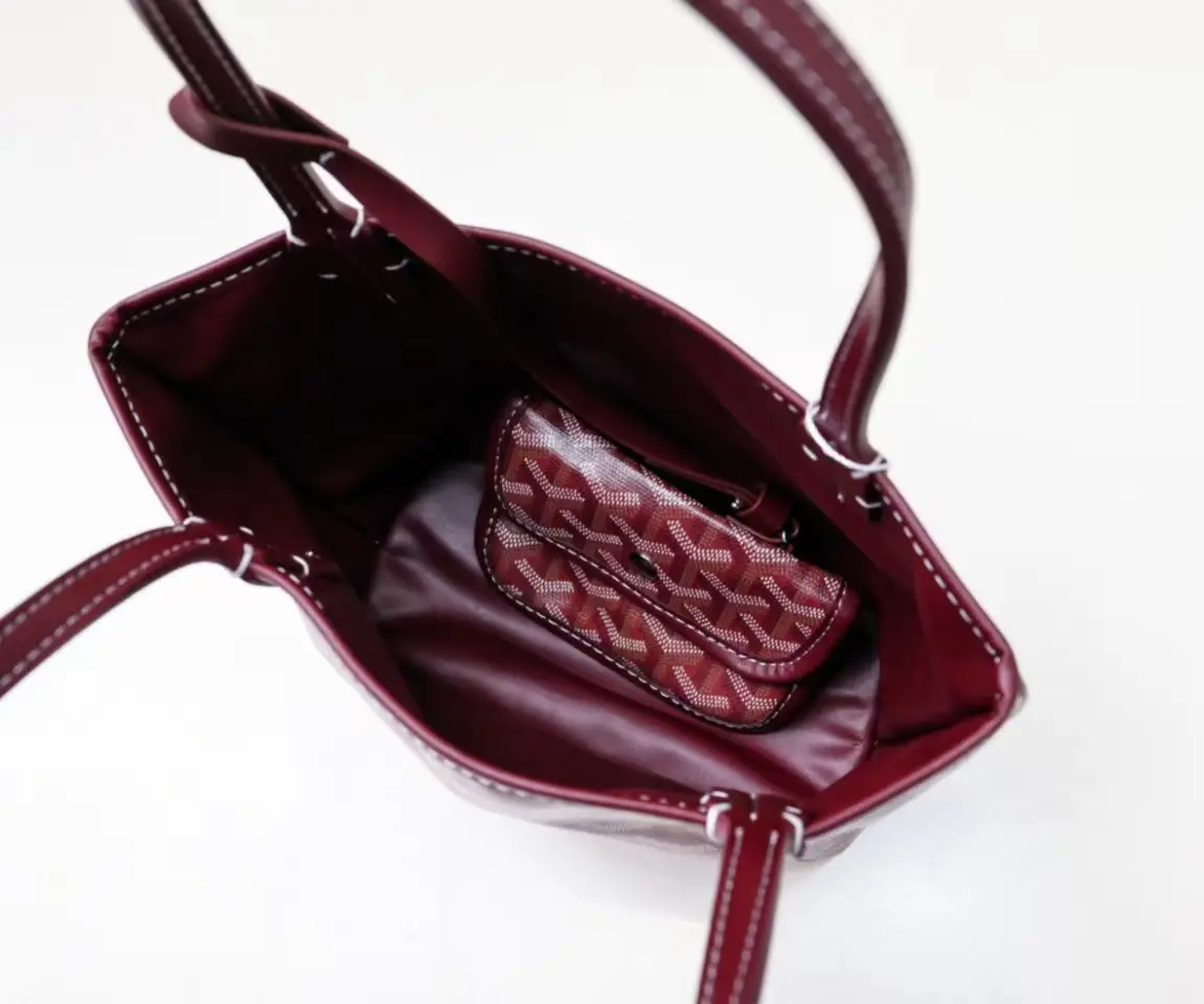 Mini Burgundy Gd leather Tote preorder