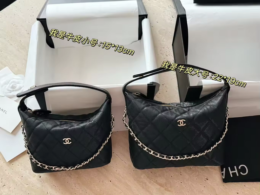 C Black crossbody bag 22x19cm