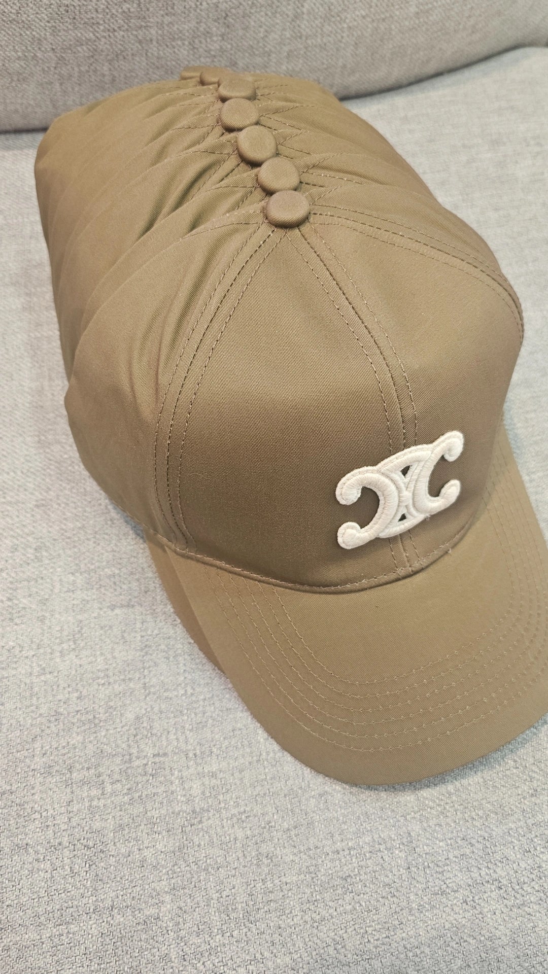 Cel Khaki/Taupe Cap preorder