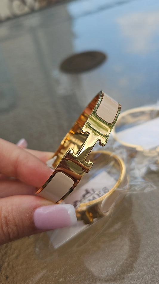 H Bangle color latte preorder