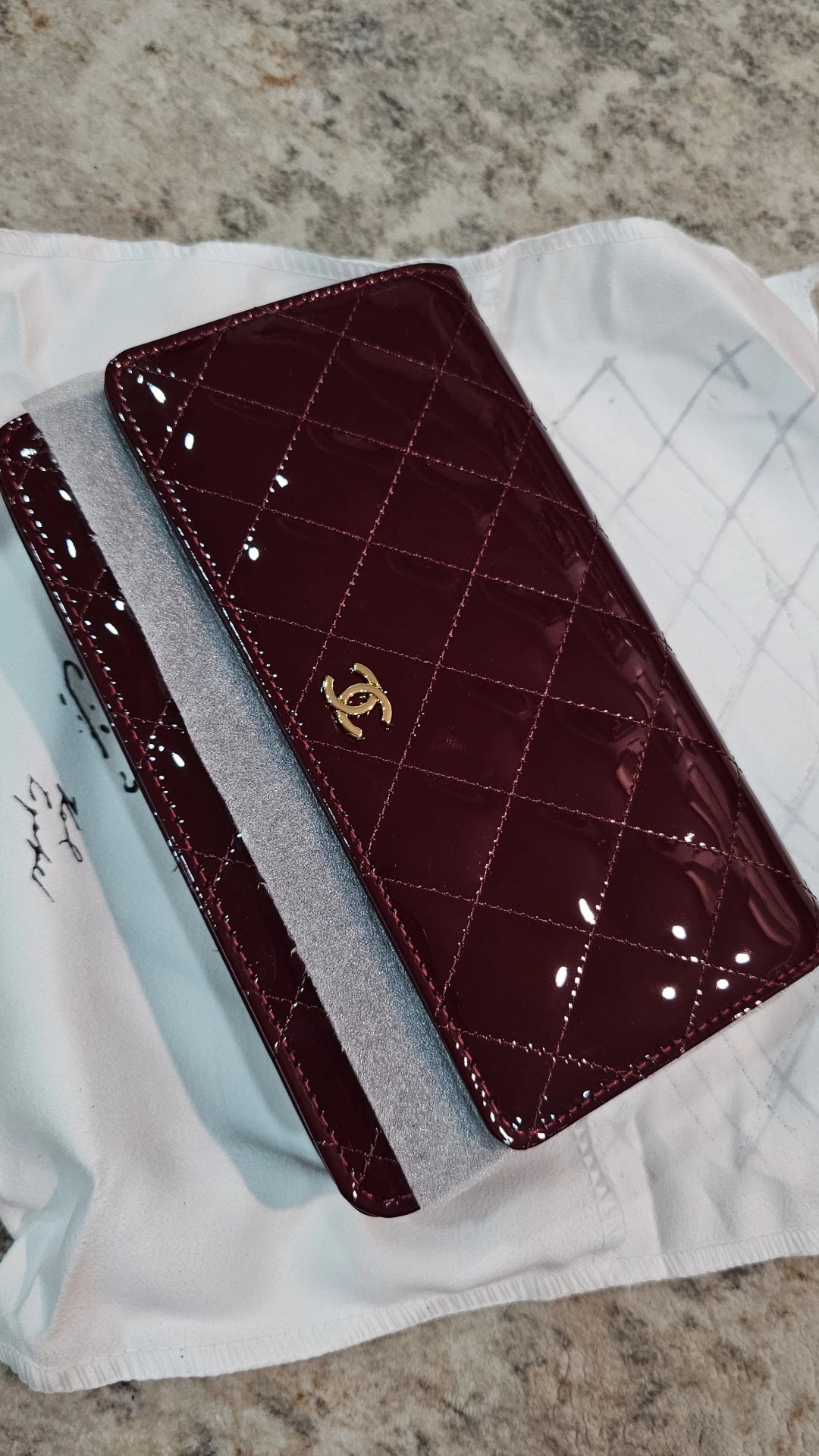Burgundy Shiny C Bag preorder