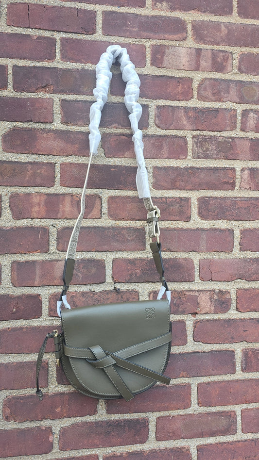 Hunter Green LW Crossbody Bag