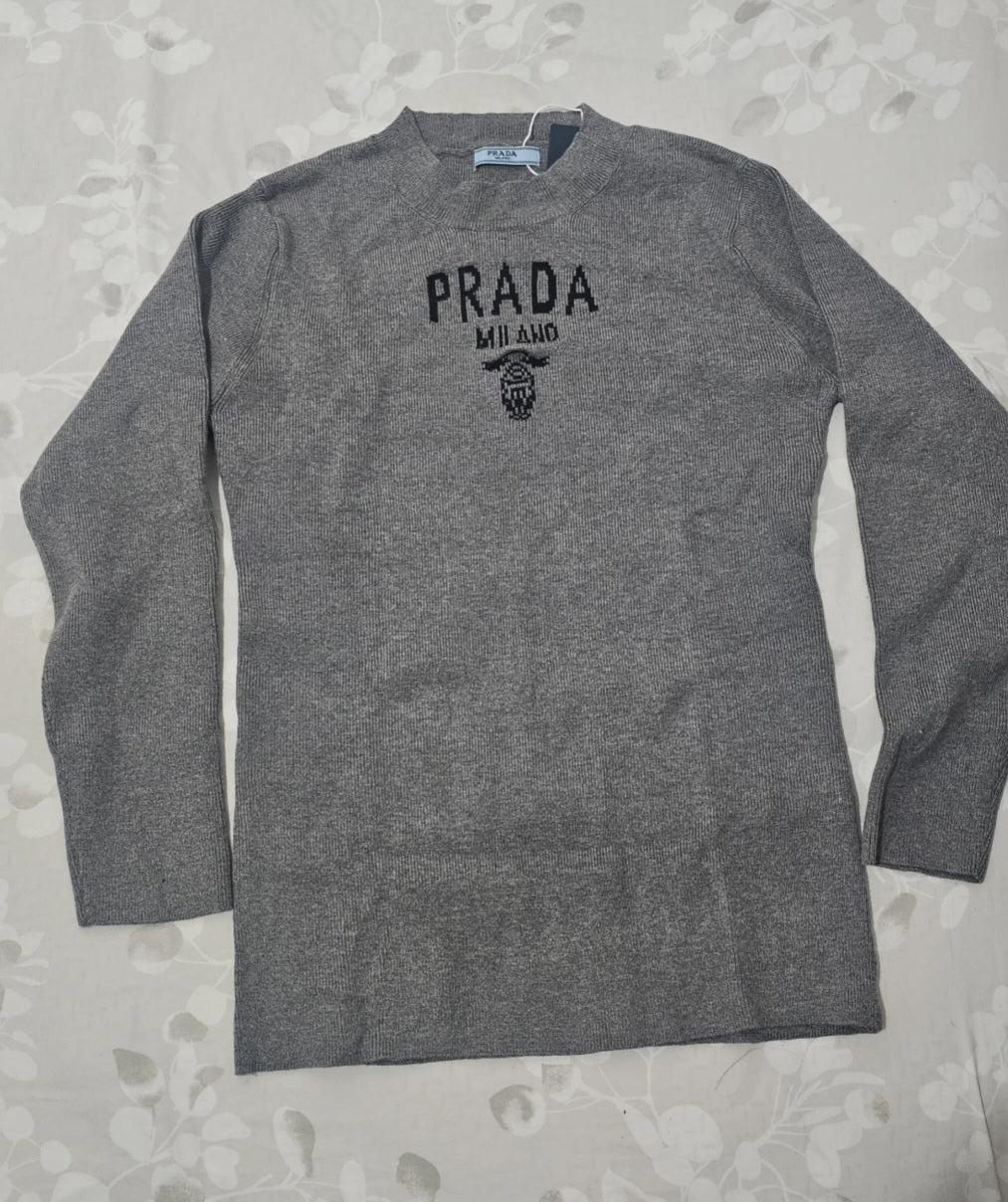 Gray P Sweater size L