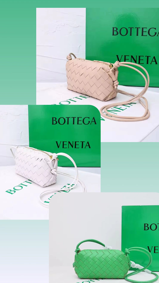 Bv leather crossbody with zipper 4 colors preorder