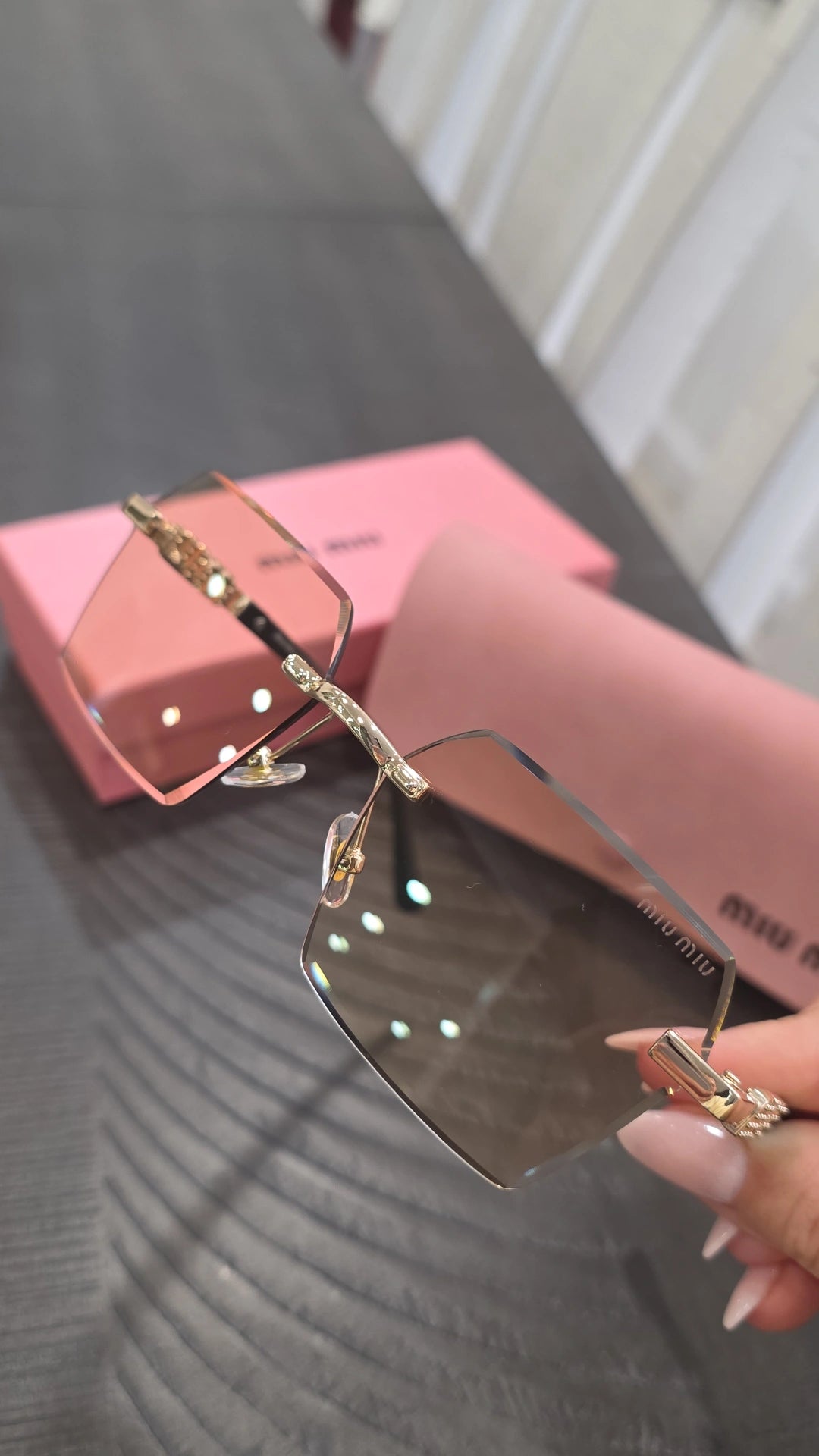 Light brown MM rectangular sunglasses