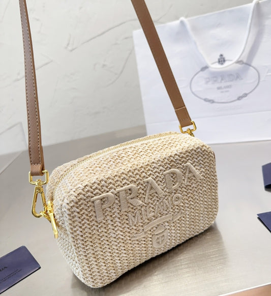 P Bag preorder 332 20x12cm