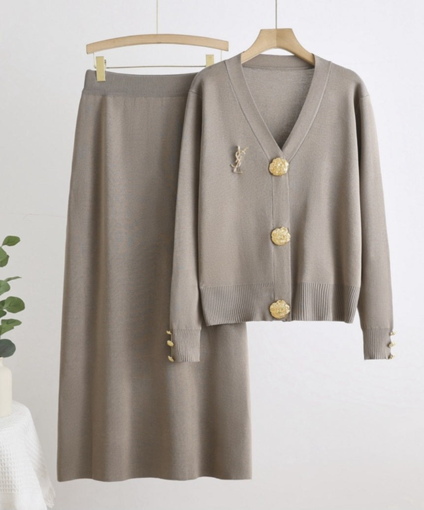 Y knitted set skirt and cardigan preorder