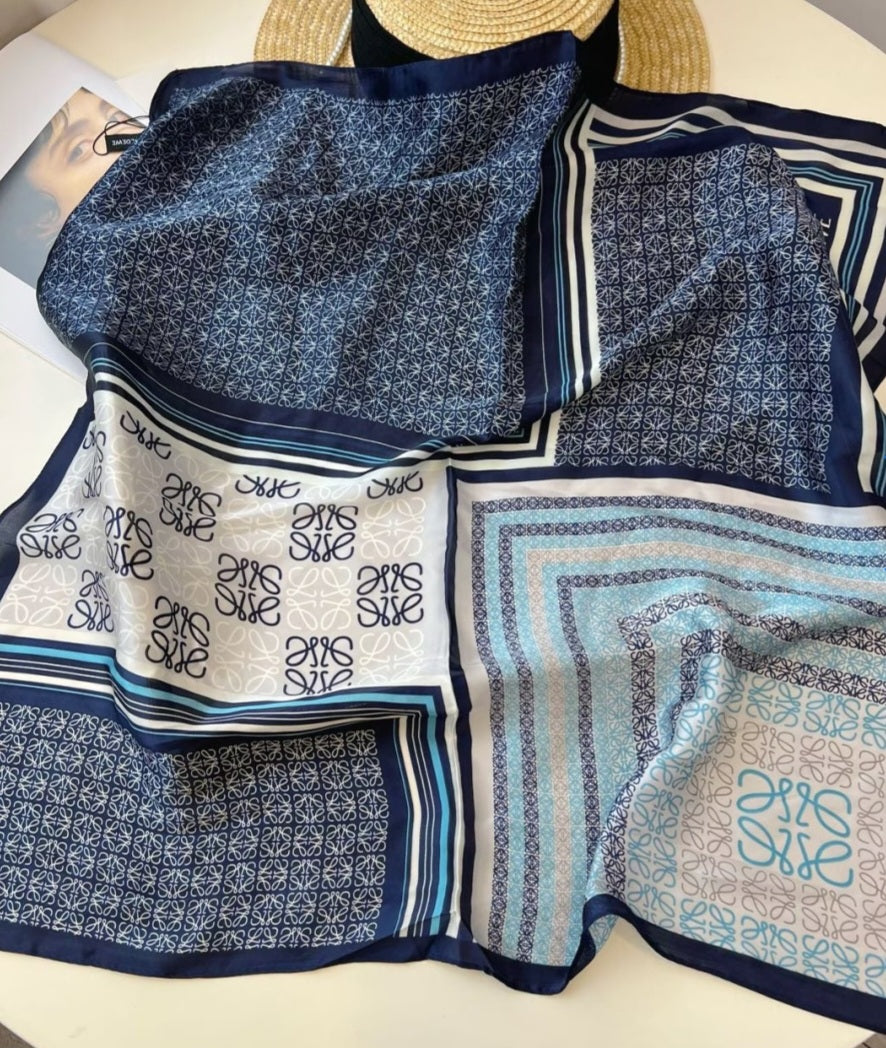 Lw Headscarf 70x70cm preorder