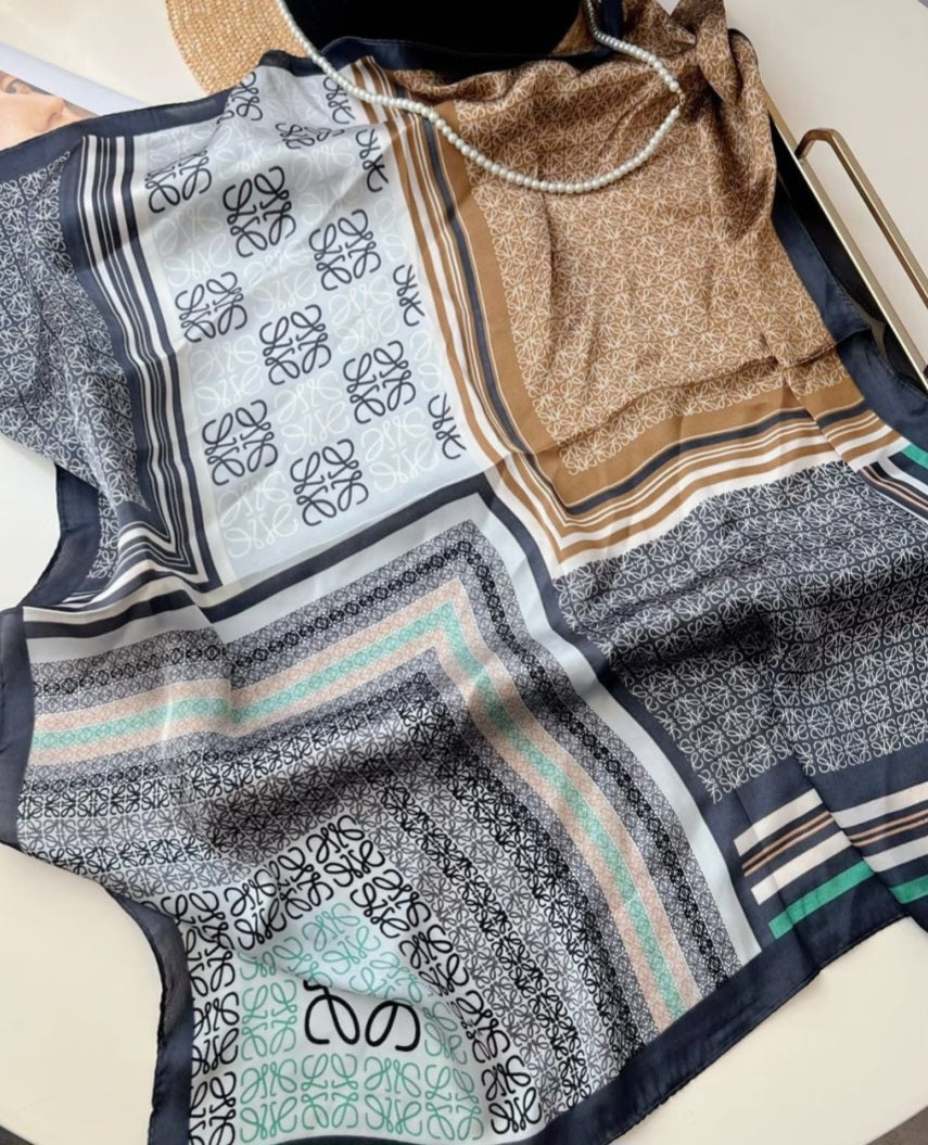 Lw Headscarf 70x70cm preorder