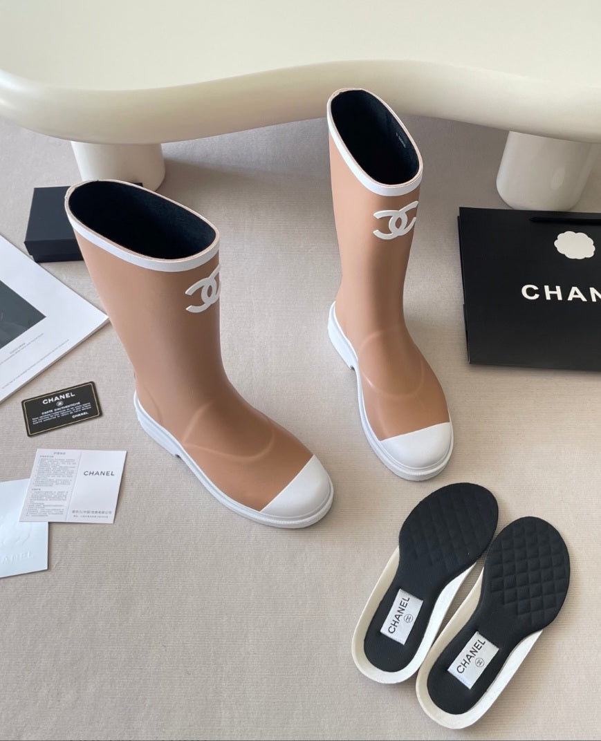 Curry C Boots preorder