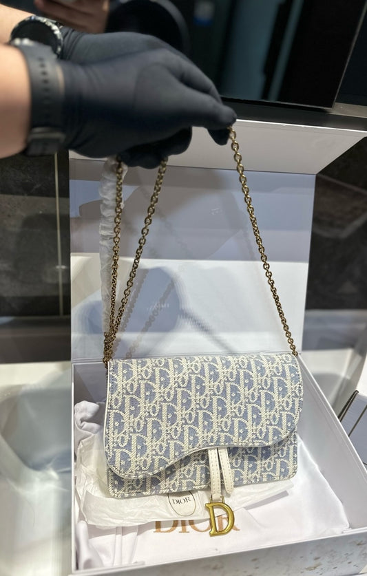 D crossbody light blue with white bag preorder