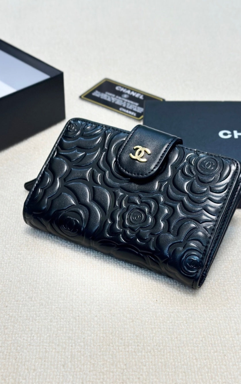 C floral black small wallet preorder
